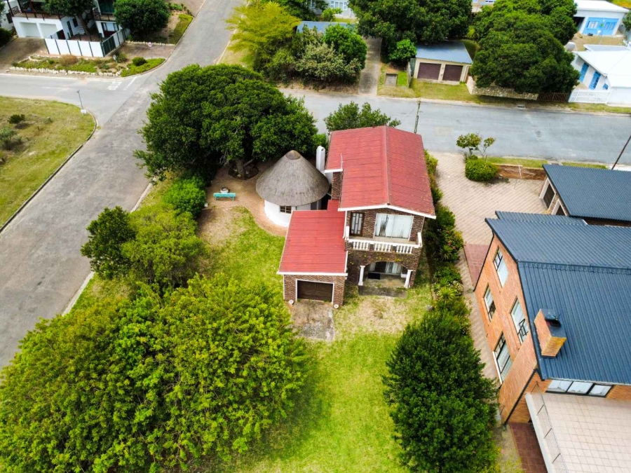 3 Bedroom Property for Sale in Stilbaai Oos Western Cape